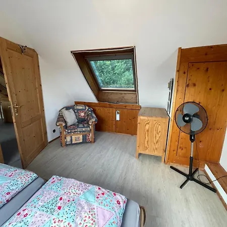 公寓 - In Der Hohen Eich Dg *