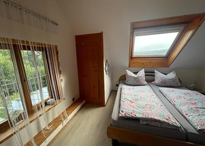 - In Der Hohen Eich Dg Apartman Überlingen